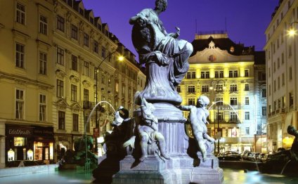 TOUR BERLIN - PRAGUE - VIENNA