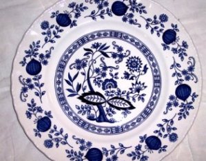 Blue Onion Pattern - Typical Czech Porcelain…