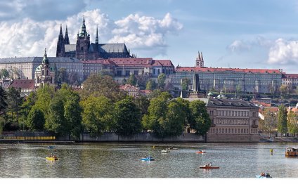 Tours to Prague and Budapest