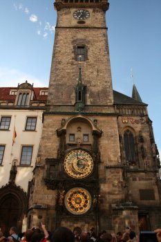 The astronomical clock inside old city square. Image by jay8085 @ flickr